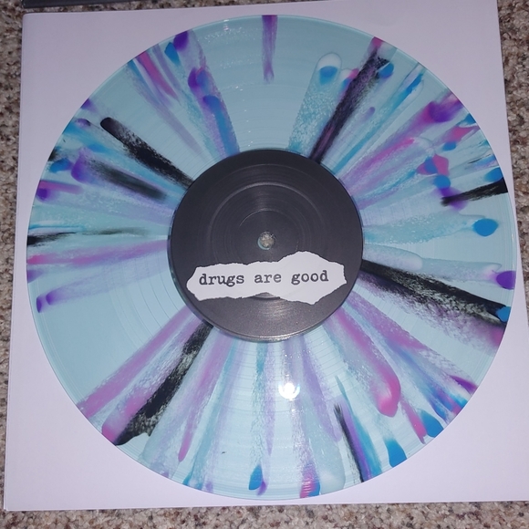 - Nofx hofx tiny bubbles tour edition - Picture 3 of 4